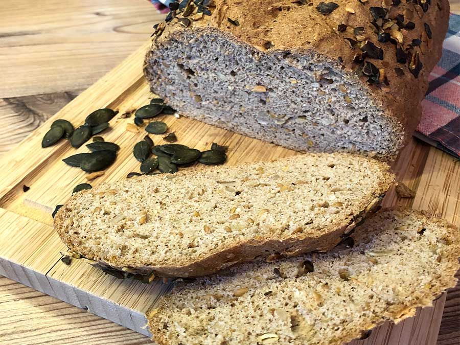 006_Aachener-Koernerbrot-lowcarb-keto-Brot-backmischung-glutenfrei.jpg