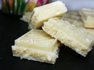 Weisse Kokos-Schokolade lowcarb