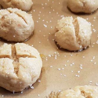 lowcarb glutenfreies Laugengebäck laugenbrezel laugenbrötchen brezel