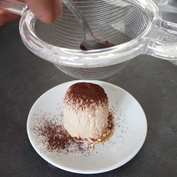 tartufo low carb zuckerfrei Eiscreme Haselnuss-Eis Karamell