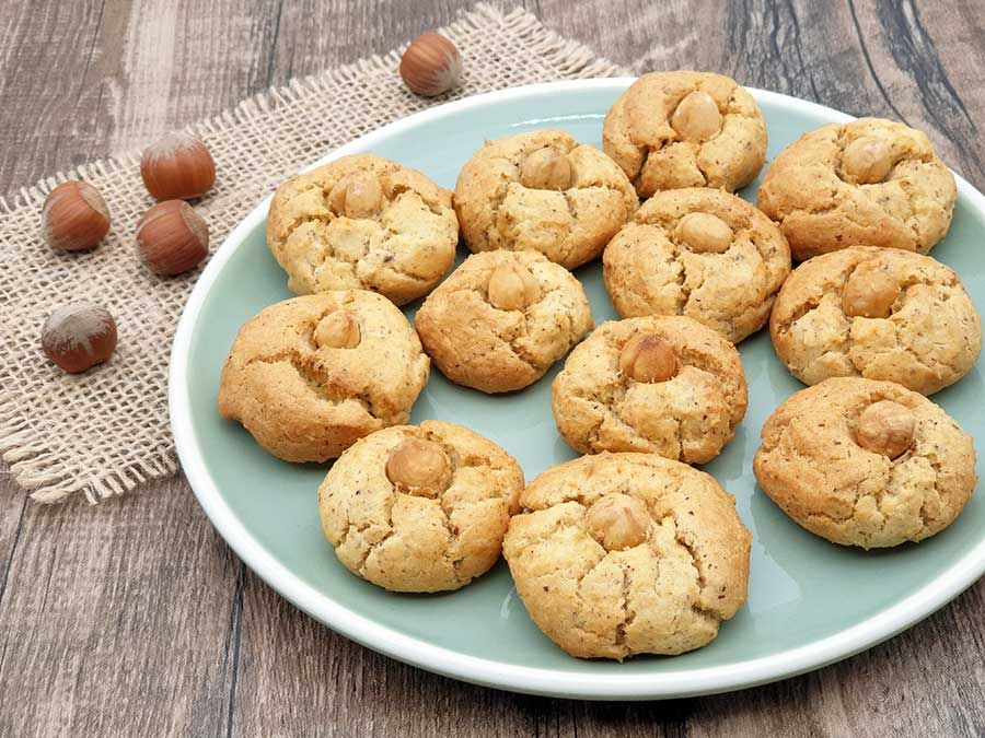 067-01_Weihnachtszauber-NUSSPLAETZCHEN-low-carb-glutenfrei-Kekse-Xmas-zuckerfrei