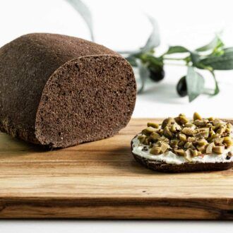 Schwarzbrot low carb glutenfrei keto Backmischung