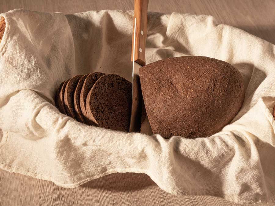 Schwarzbrot low carb glutenfrei keto Backmischung