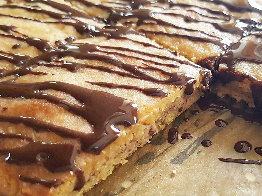 Haselnussfix-low-carb-Nussfuellung-Nussschnitten