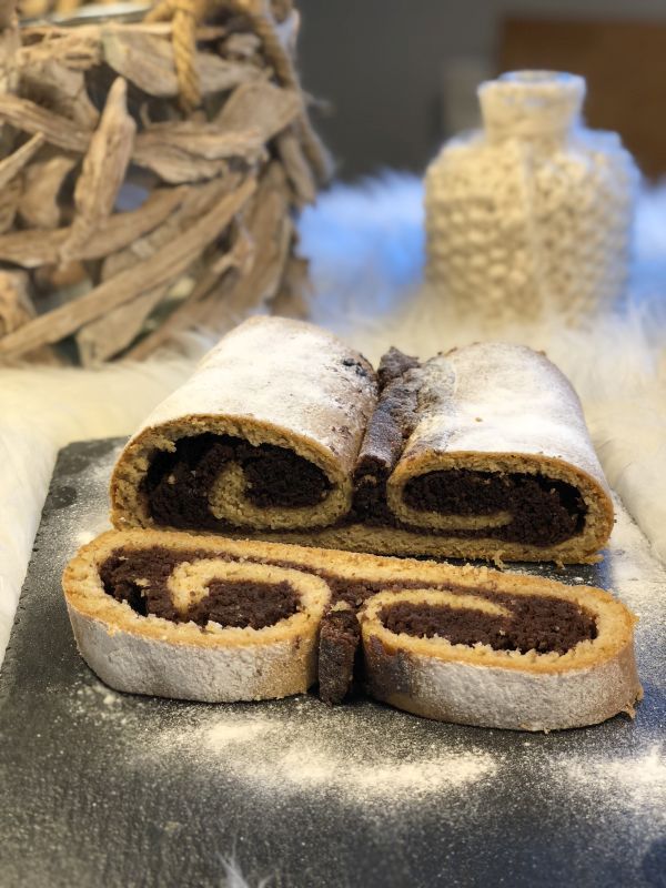 Rezept Gewickelter Marzipan-Rum-Schoko-Stollen lowcarb