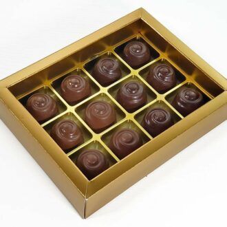 Choketo Low Carb & Keto Pralinés Großpackung mit 12 gefüllten, handgemachten Pralinen - Schokolade & Füllungen ohne Zuckerzusatz – xylitfrei