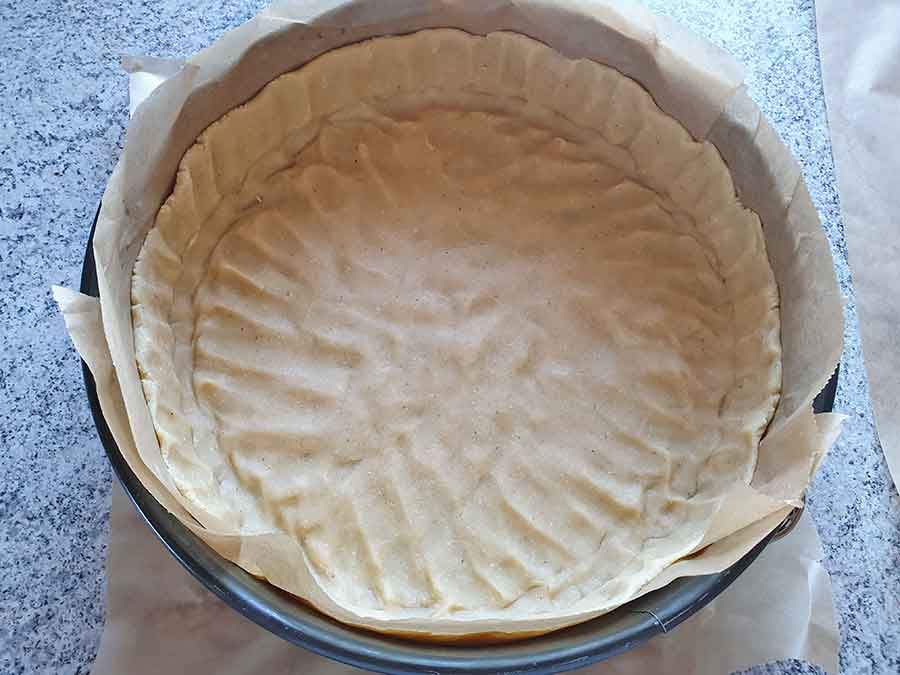 Rezept-Gedeckter-Apfelkuchen-low-carb-glutenfrei-mit-Karamellkruste-und-Mürbeteig