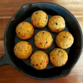 Rezept Backrohr Gemüse Knödel mit Minzejoghurt lowcarb glutenfrei