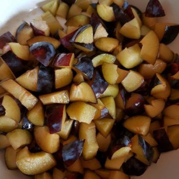 Rezept Quarkknödel aus dem Backrohr mit Zwetschgenpudding an Rotweinzwetschgen lowcarb glutenfrei