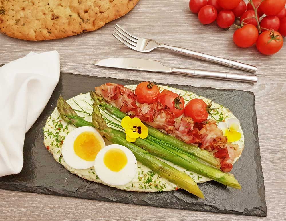 Rezept Belegtes Bärlauch Foccacia lowcarb glutenfrei