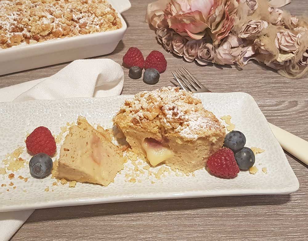 Rezept Pudding Briochebuchteln mit Fruchtcreme und Streuseln lowcarb glutenfrei