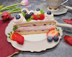 Rezept Vanille Beeren Herztorte lowcarb glutenfrei keto