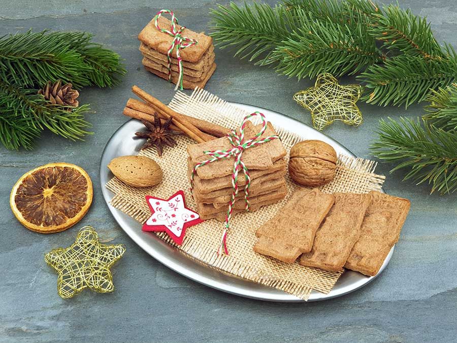 070_Plaetzchenzauber-Spekulatius-low-carb-glutenfrei-keto-backen-Weihnachten