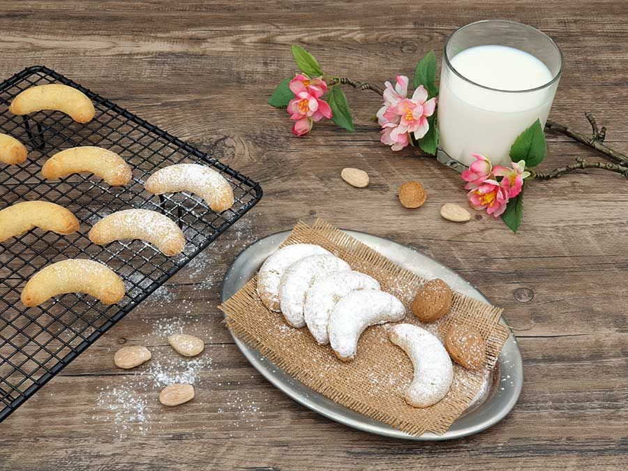 071_Plaetzchenzauber-Backmischung-low-carb-glutenfrei-keto-Vanillekipferl_Kekse_zuckerfrei