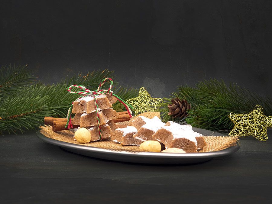 072-Plaetzchenzauber_Weihnachtszauber-ZIMTSTERNE-lowcarb-glutenfrei-Kekse-zuckerfrei