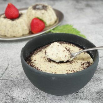 Griesspudding-MOHN-VANILLE-lowcarb-glutenfrei-keto-Griessbrei-Ersatz