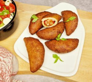 Rezept Panzerotti - frittierte Pizzateigtaschen lowcarb keto glutenfrei