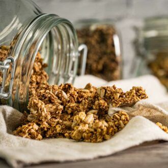Mueslizauber-Pur-lowcarb-glutenfrei-Granola_zuckerfreies Knuspermuesli